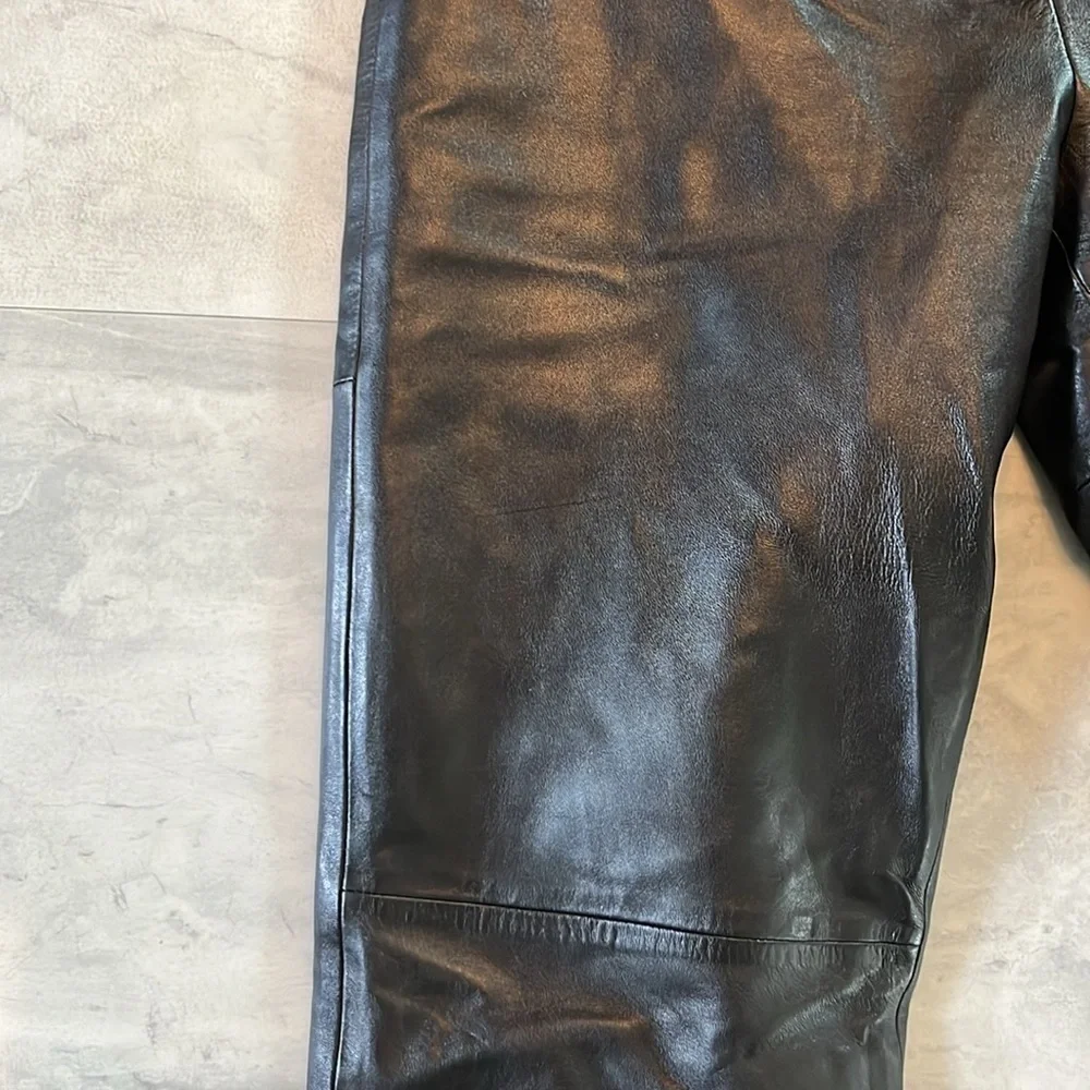VS2   Lambskin leather pants  black Lined soft & pliable  straight leg EUC Sz. 8